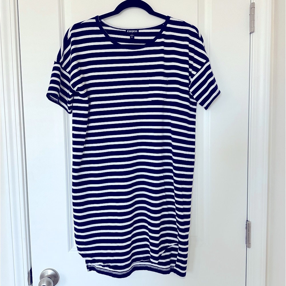 Express T-Shirt Dress Size Small